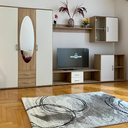 Ilka Apartement Near Puskas & Papp Laszlo Arena Budapest Eksteriør billede
