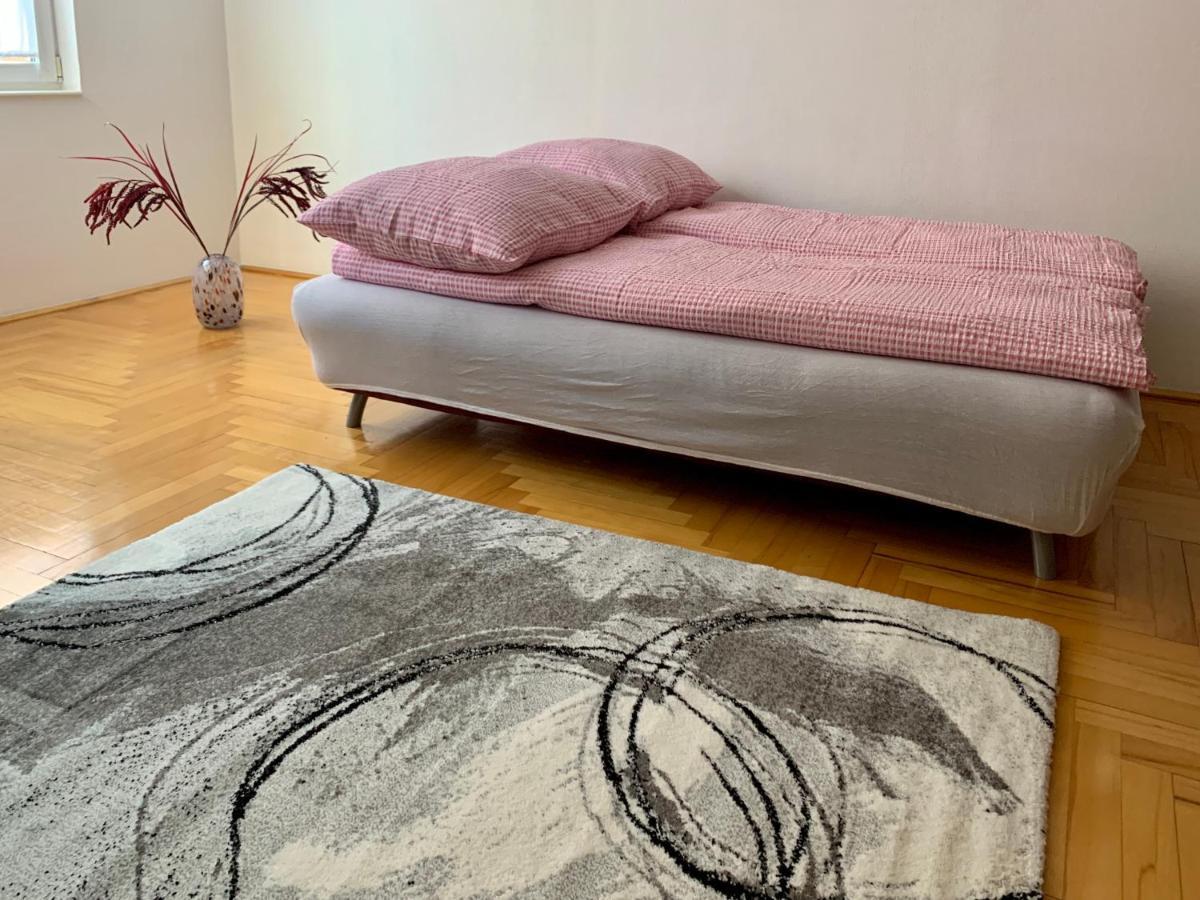 Ilka Apartement Near Puskas & Papp Laszlo Arena Budapest Eksteriør billede